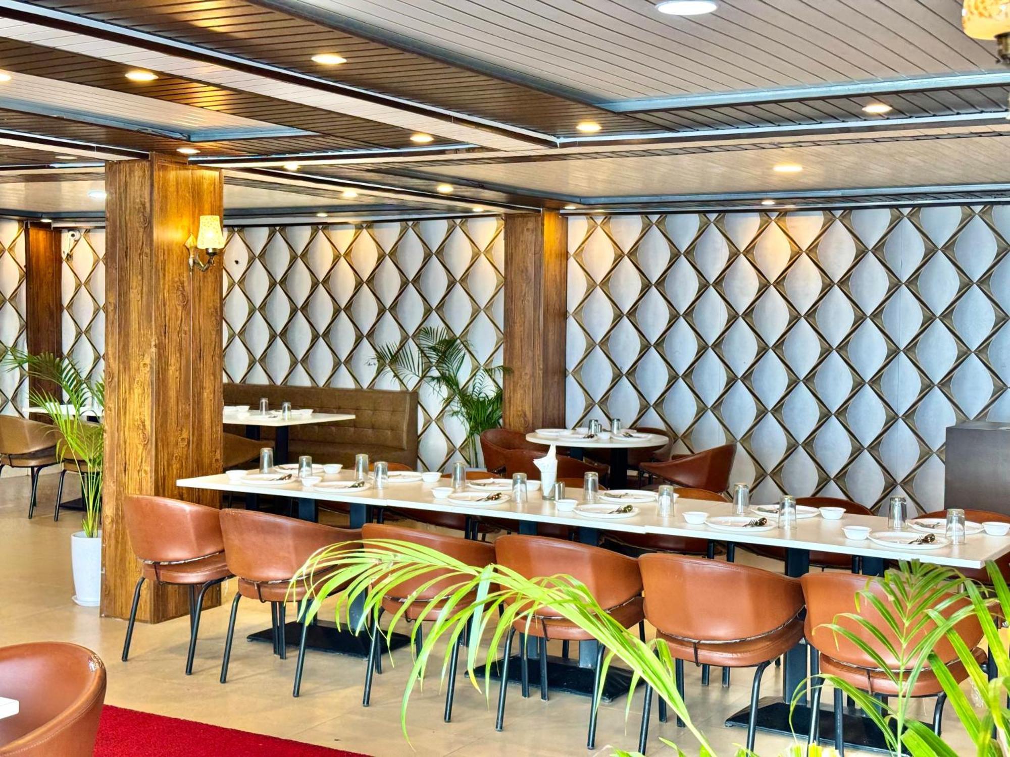 Ab'S Abode-A Boutique Hotel Массури Экстерьер фото