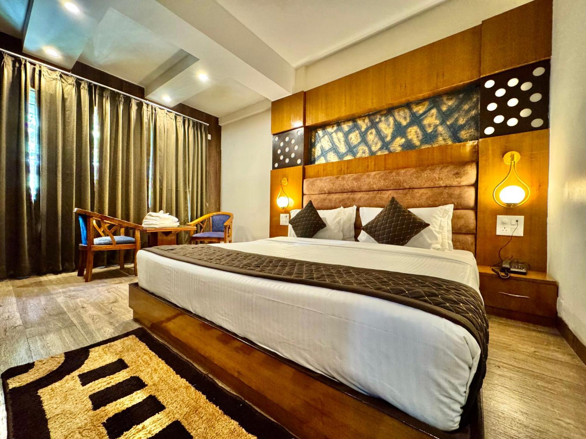 Ab'S Abode-A Boutique Hotel Массури Экстерьер фото