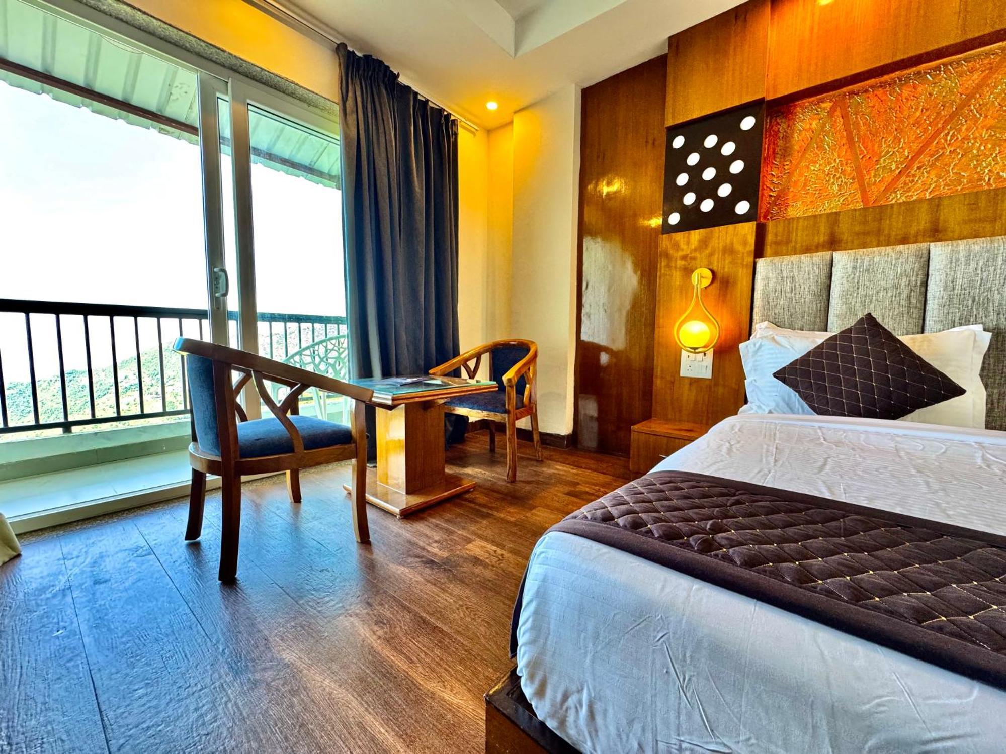 Ab'S Abode-A Boutique Hotel Массури Экстерьер фото
