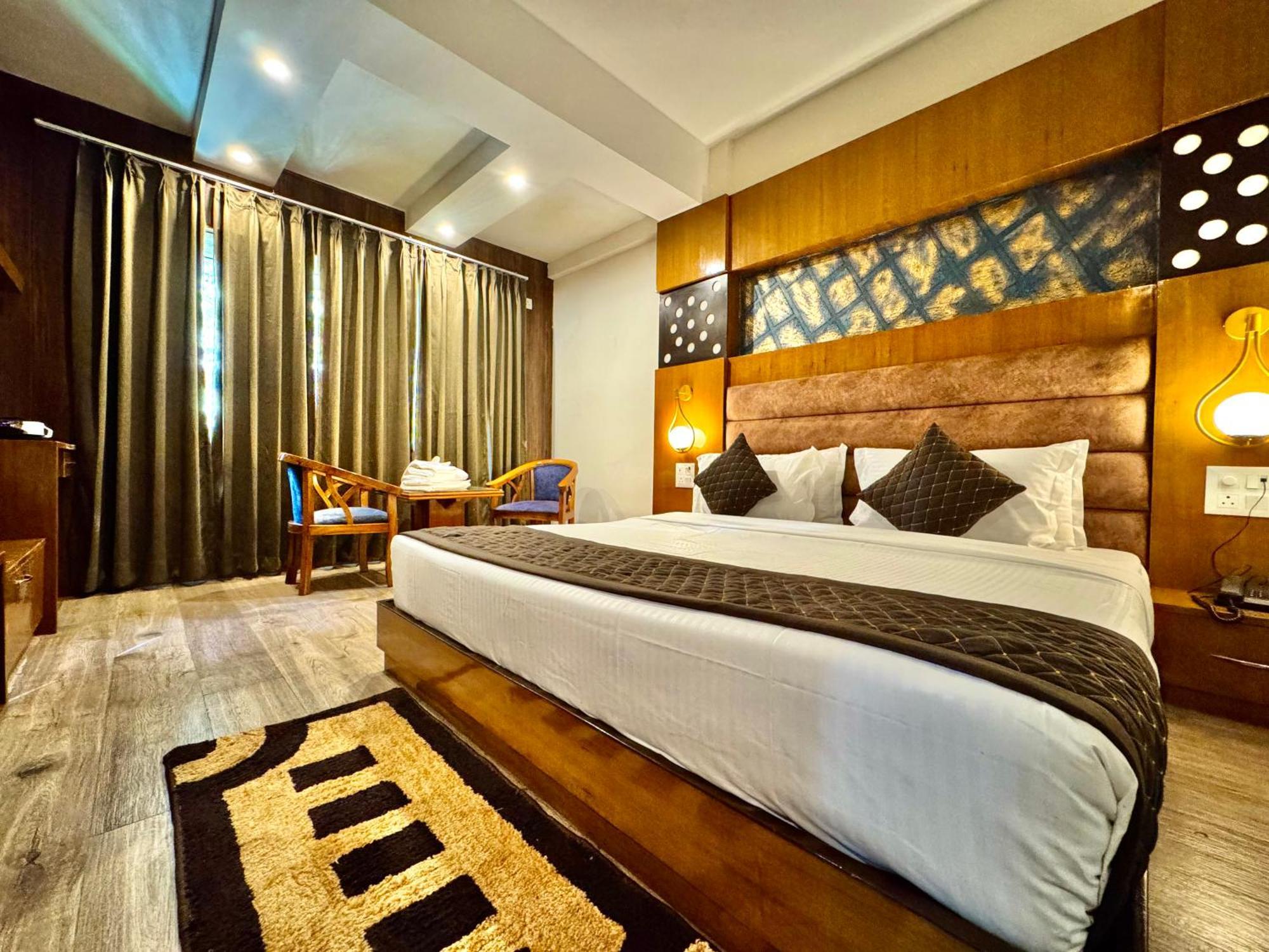 Ab'S Abode-A Boutique Hotel Массури Экстерьер фото